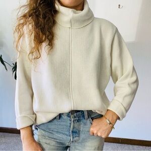 VINTAGE 90s Chunky Knit Boxy Turtleneck Sweater